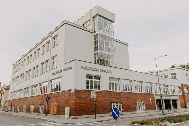 Académie Lumière Éducation 7